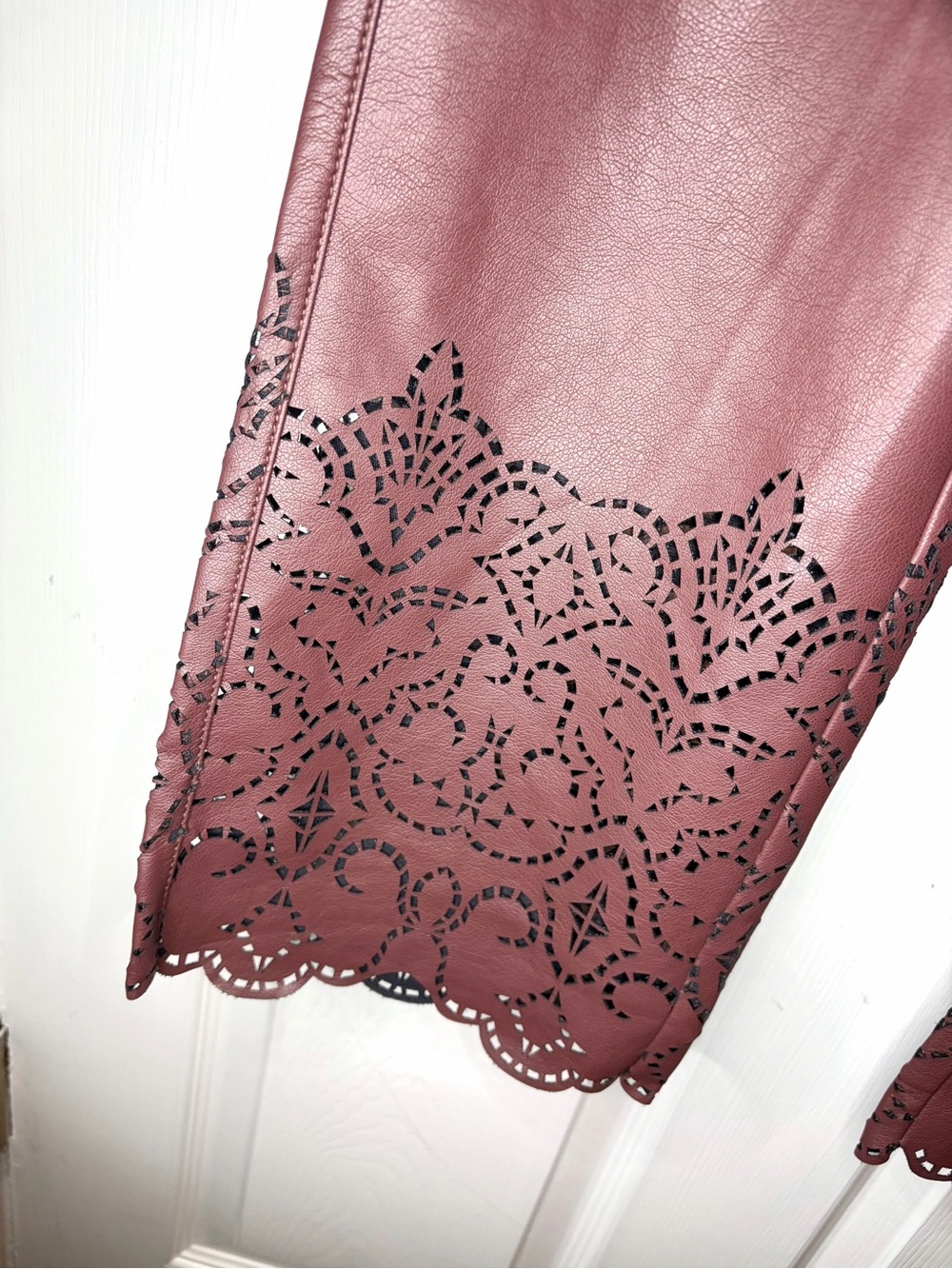Anthropologie Laser Cut Faux Leather Novelty Slim Flare Pants Burgundy 8 NWT - Picture 9 of 13